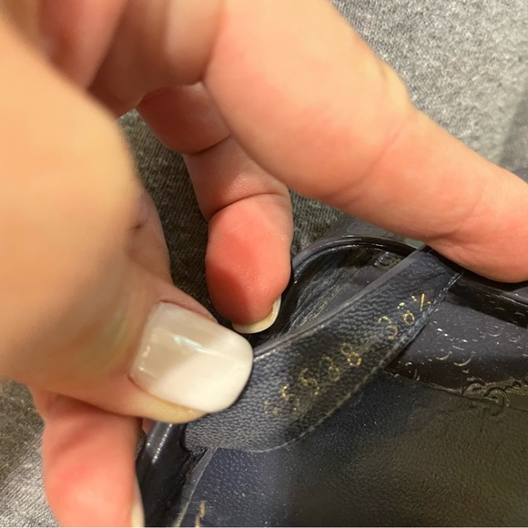 GUCCI Patent Microguccissima Penelope Espadrille Wedge Sandals - Purplish Gray - Picture 5 of 5